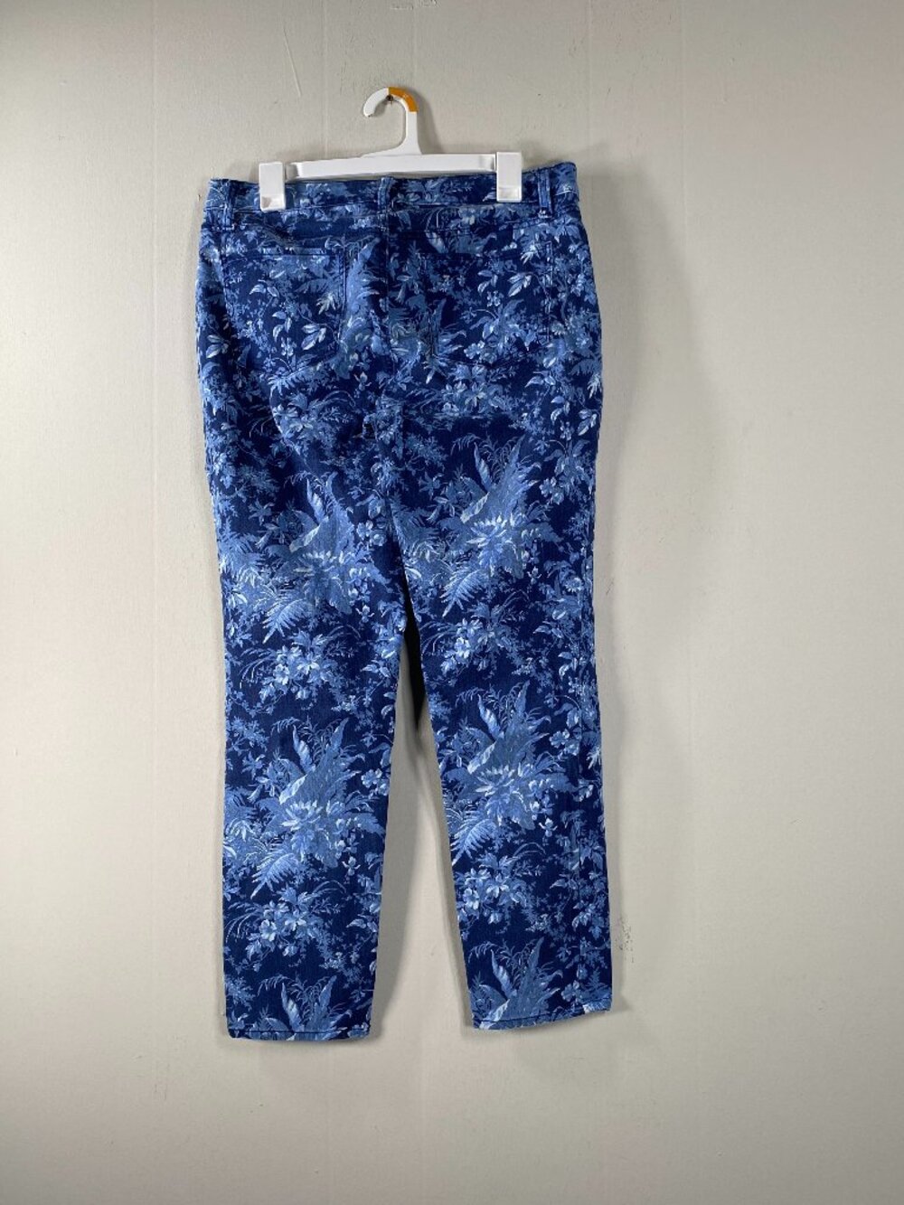 Talbots SLIM Ankle Denim Jeans Women's 10 Mid Rise Blue Floral Casual Pants - Picture 2 of 15